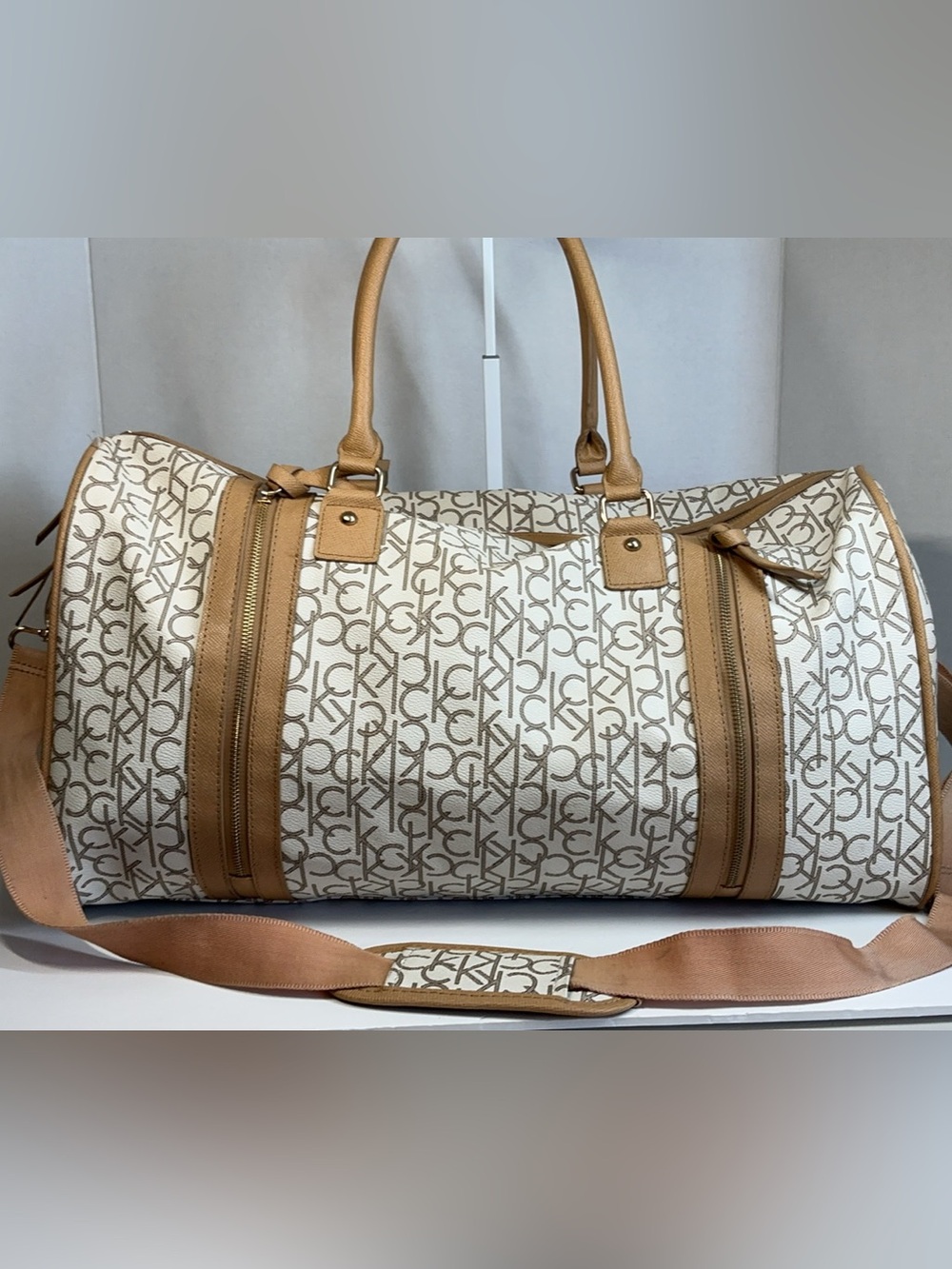 Calvin Klein Travel Weekender Duffle Bag